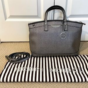 Henri Bendel West 57th Silver Stingray Tote w dust bag